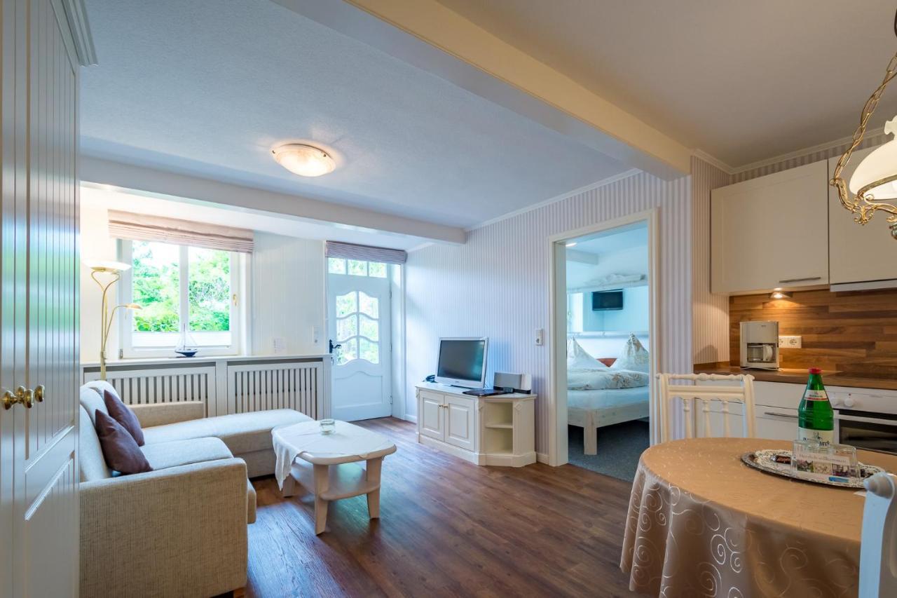 Inselhotel Arfsten วืคเอาฟ์เฟอร์ ภายนอก รูปภาพ